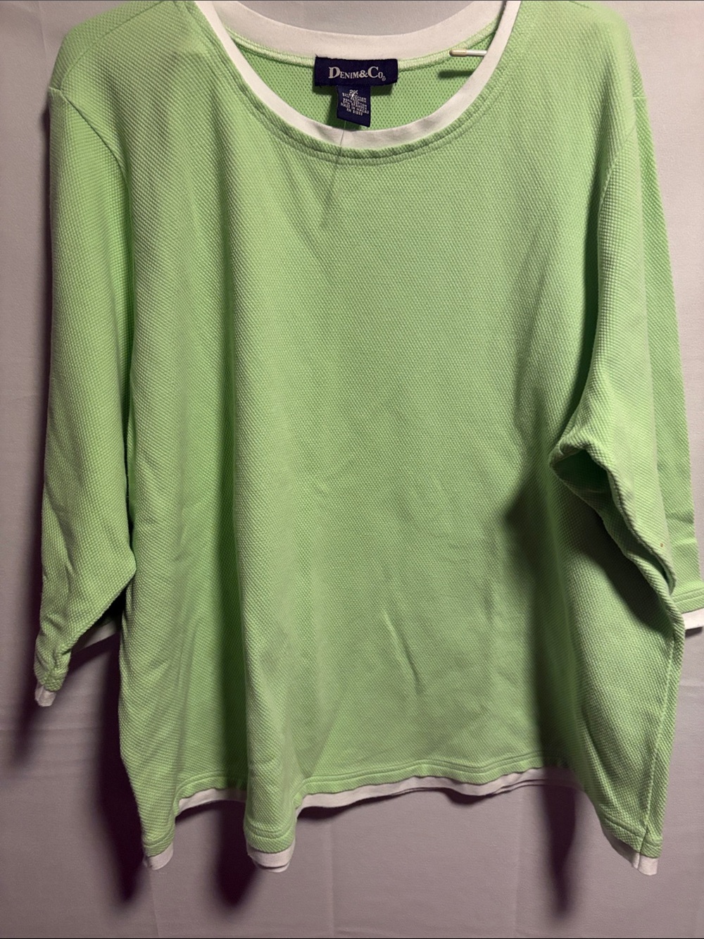 Denim&Co Light Lime Scoop Neck Sweater with White Trim